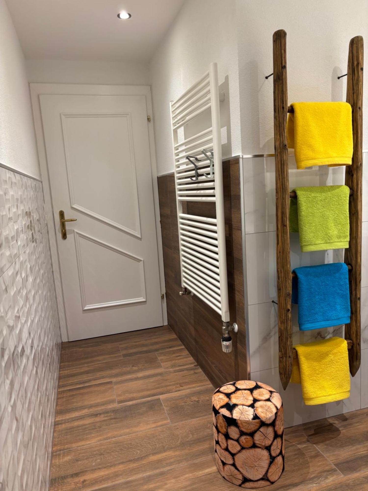 Biobergbauernhof Bergzeit Apartment In 골데그 외부 사진