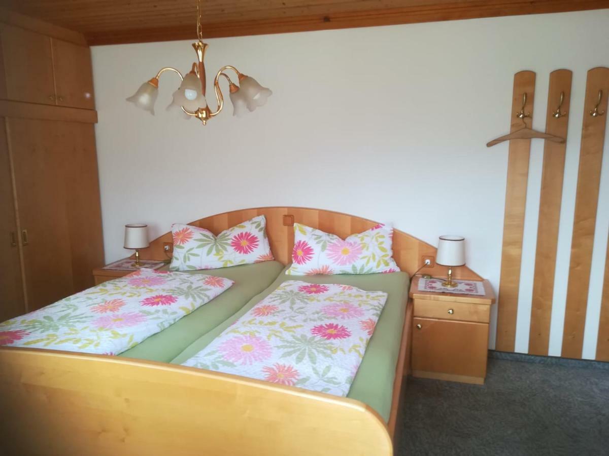 Biobergbauernhof Bergzeit Apartment In 골데그 외부 사진